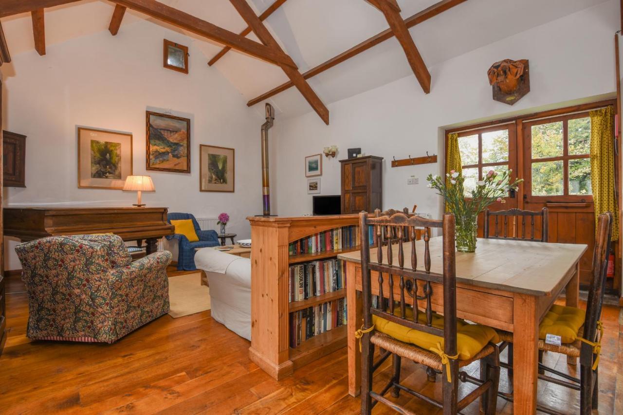 Townend Barn Villa Lydford Bagian luar foto
