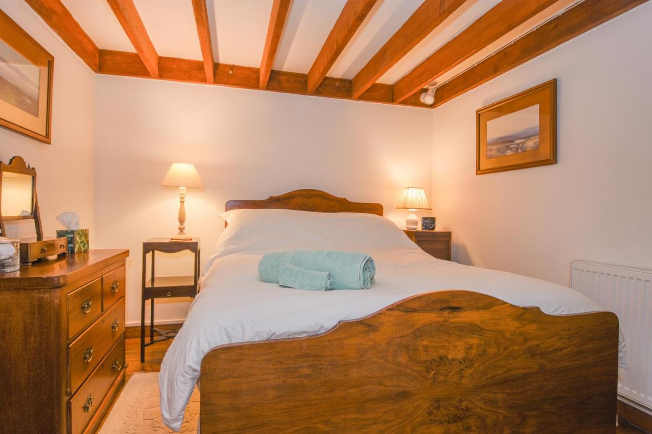 Townend Barn Villa Lydford Bagian luar foto