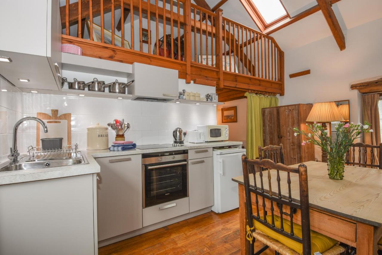 Townend Barn Villa Lydford Bagian luar foto